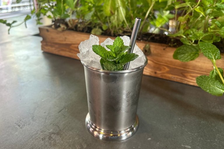 Stir well, slap lightly. Tips for making a mint julep worthy of the Kentucky Derby | iNFOnews.ca