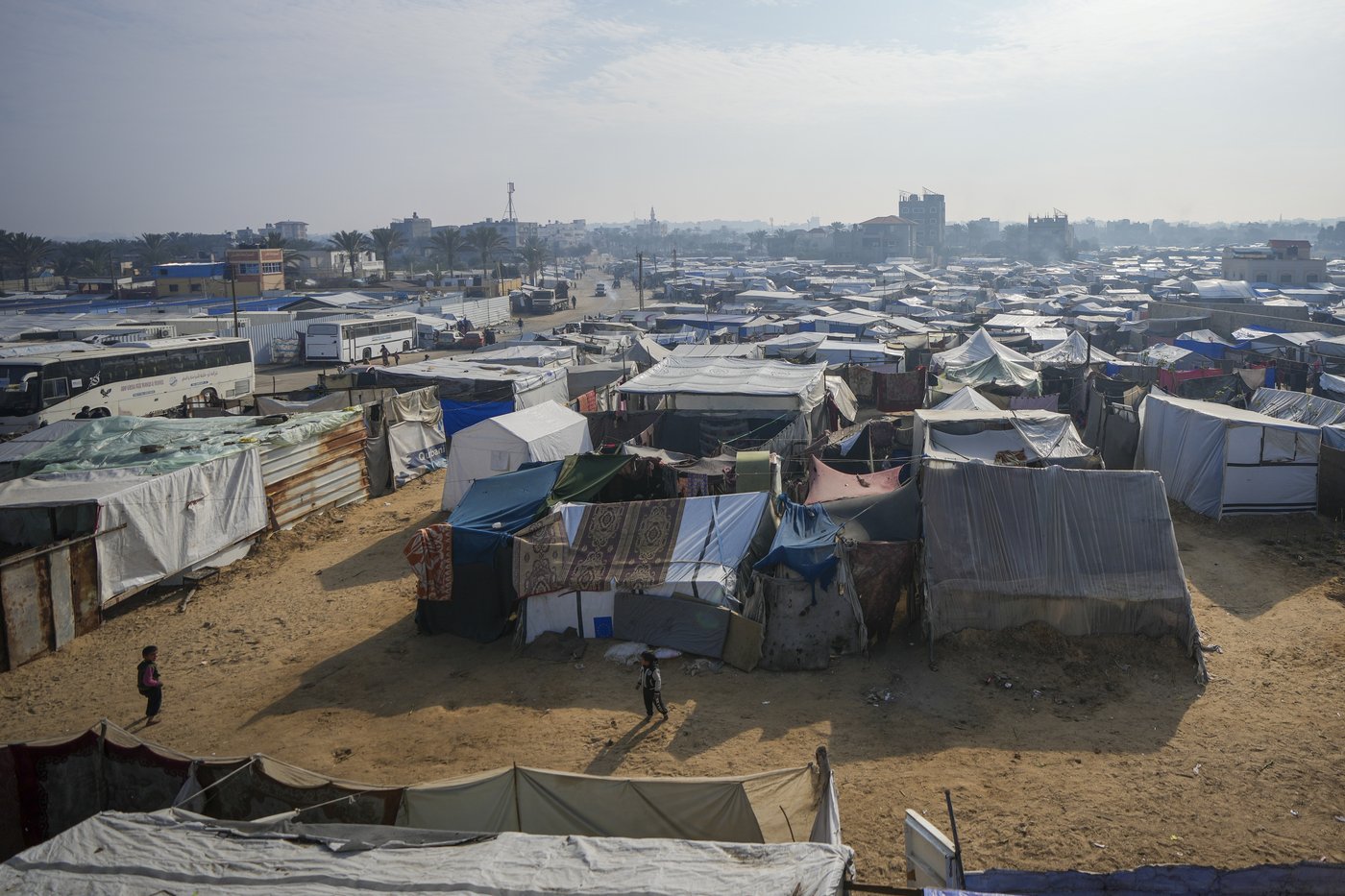 Middle East latest: Netanyahu says deal to return hostages from Gaza reached after last snags | iNFOnews.ca