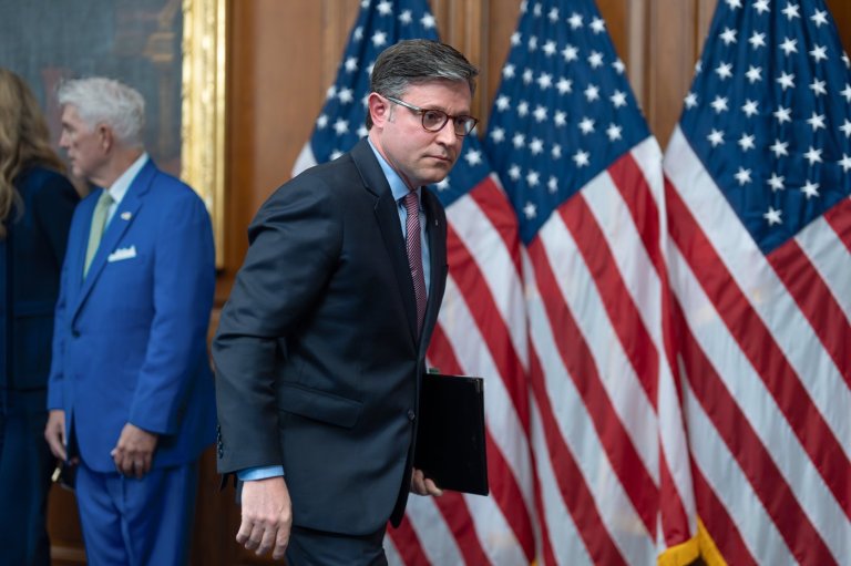 Pressure builds on Congress to end the shutdown, but a quick breakthrough appears unlikely | iNFOnews.ca Pressure builds on Congress to end the shutdown, but a quick breakthrough appears unlikely | iNFOnews.ca