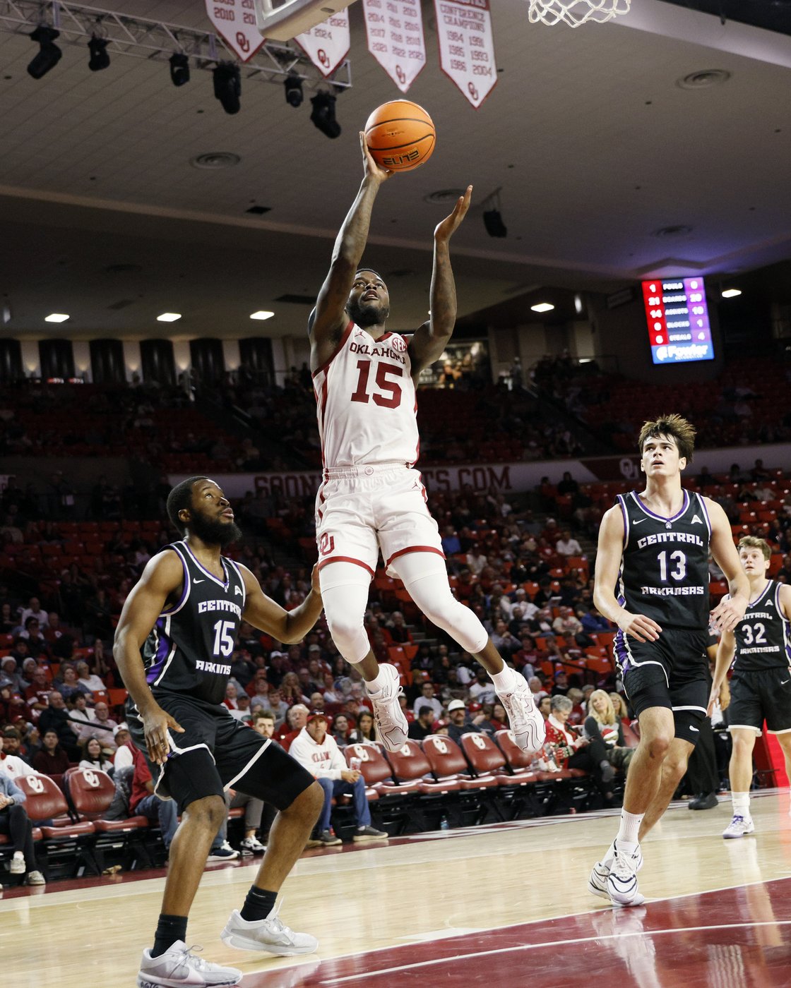 Duke Miles scores a season-high 29 points and No. 14 Oklahoma beats Central Arkansas 89-66 | iNFOnews.ca