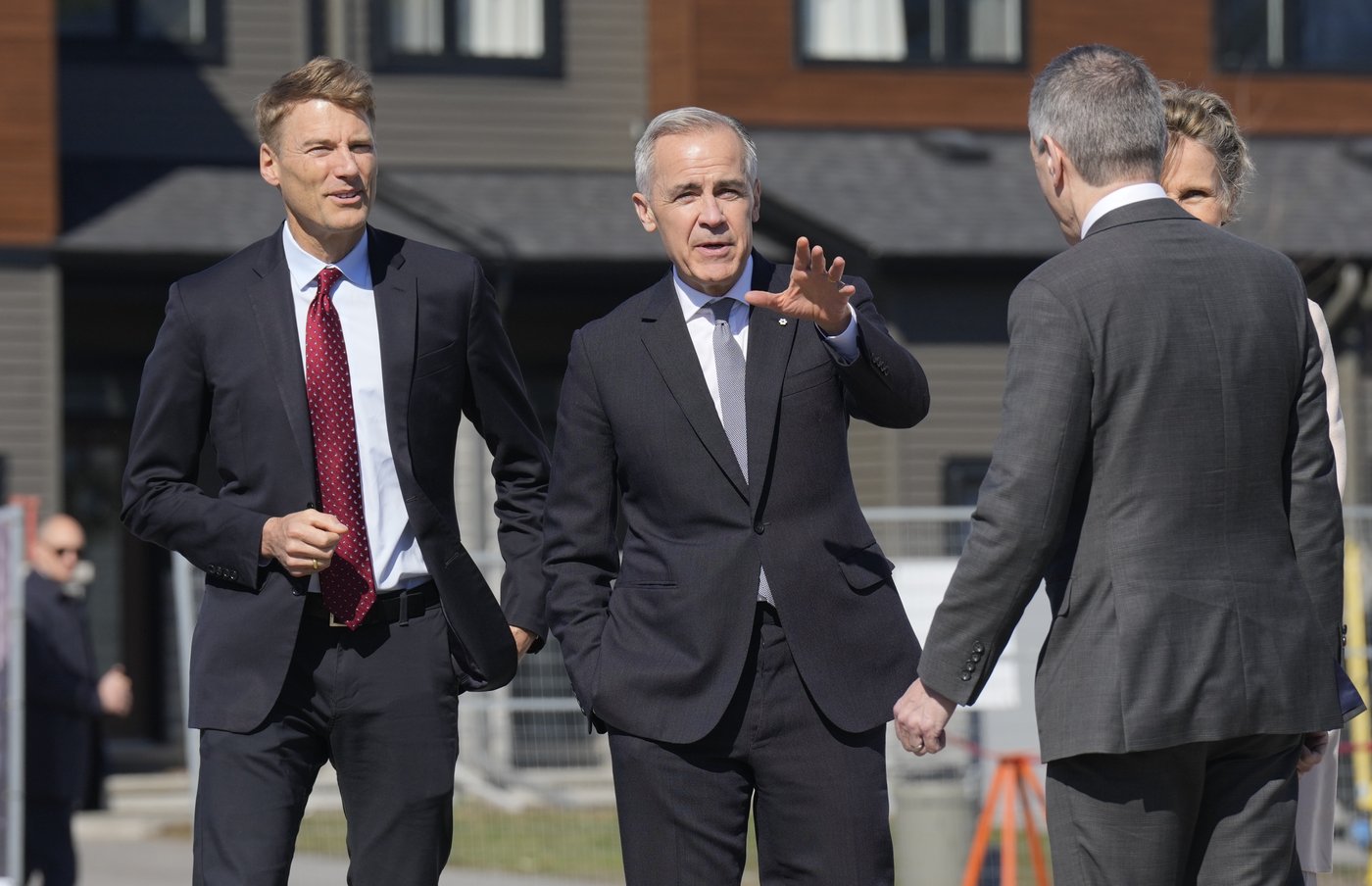 Housing minister says Liberal ridings aren't favoured for funding after Gladu comment | iNhome