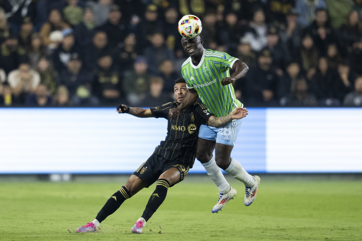 Jordan Morris, Stefan Frei lead Sounders to Western Conference final with 2-1 OT victory over LAFC | iNFOnews.ca