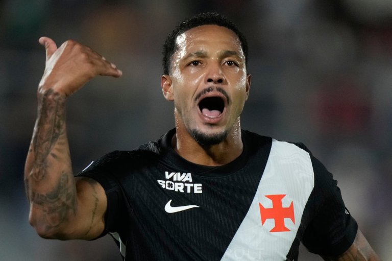 Brazil police search Vasco da Gama striker’s home in connection with drugs, arms trafficking probe | iNFOnews.ca