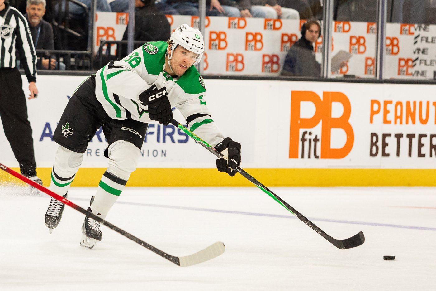 Mikko Rantanen will miss at least 2 weeks for the Dallas Stars after getting hurt in the Olympics | iNFOnews.ca