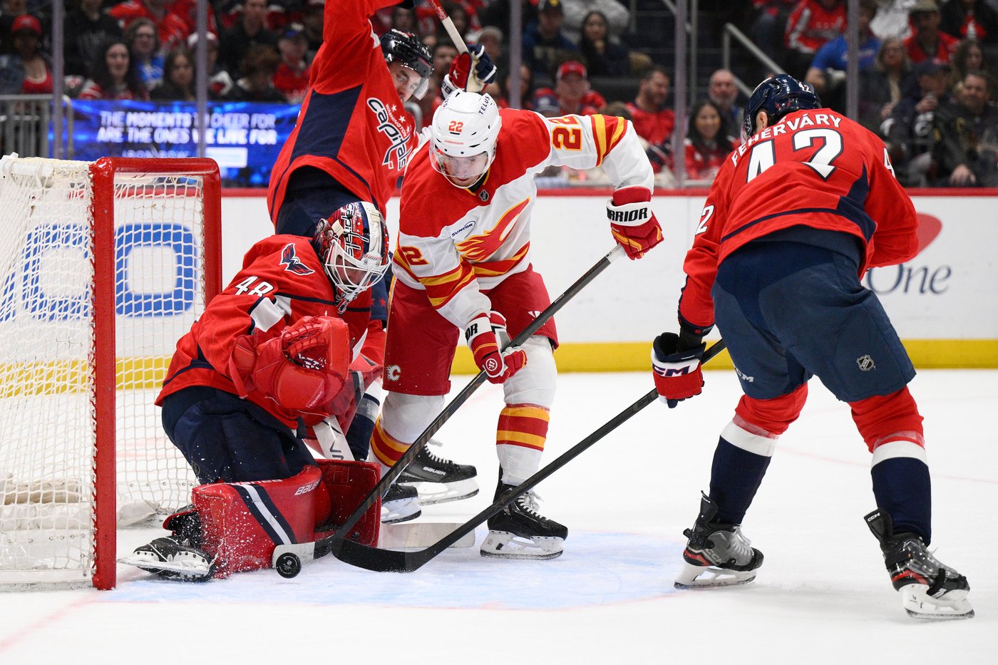 Capitals snap 3-game skid with a 7-3 win over the Flames | iNFOnews.ca Capitals snap 3-game skid with a 7-3 win over the Flames | iNFOnews.ca
