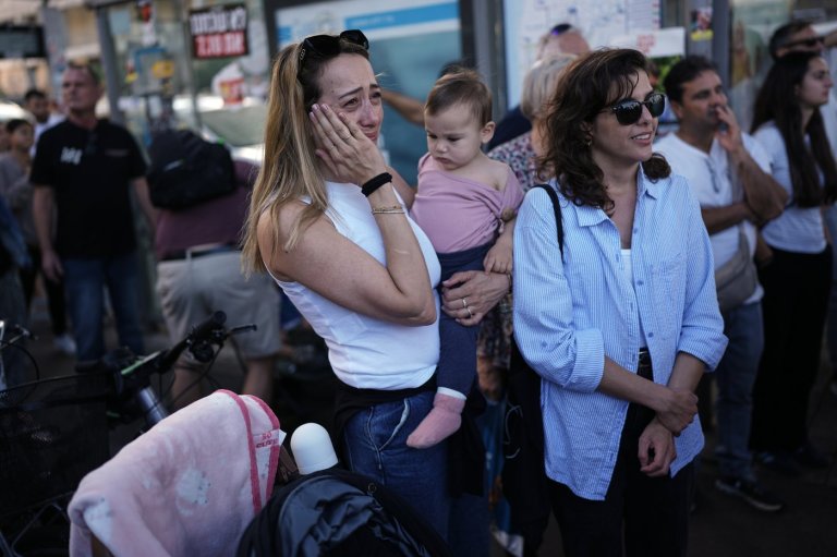 From a hilltop village and across Israel: Tears of joy as the living hostages are returned | iNFOnews.ca
