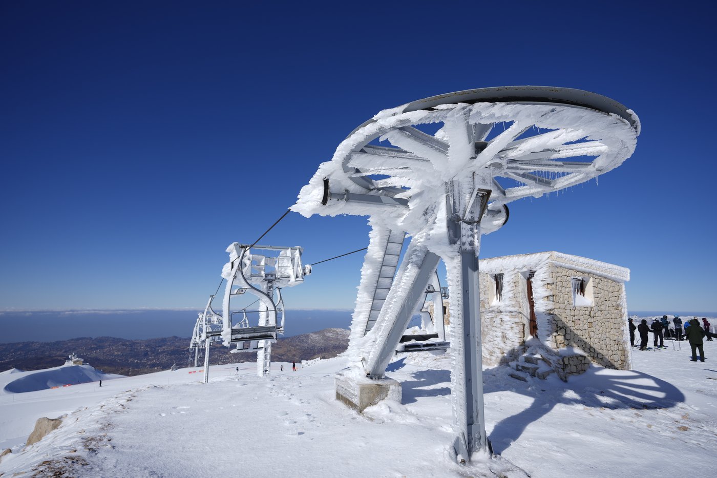Photos show people in Lebanon enjoying winter weather on the slopes | iNFOnews.ca