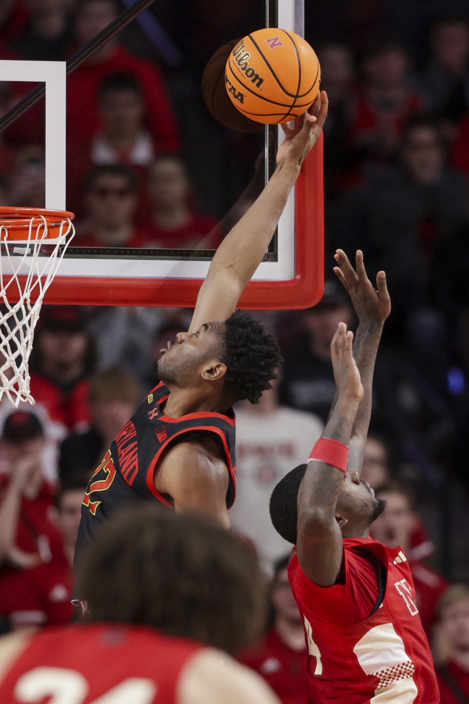 Queen's double-double leads No. 25 Maryland past Nebraska, ending Huskers' winning streak | iNFOnews.ca