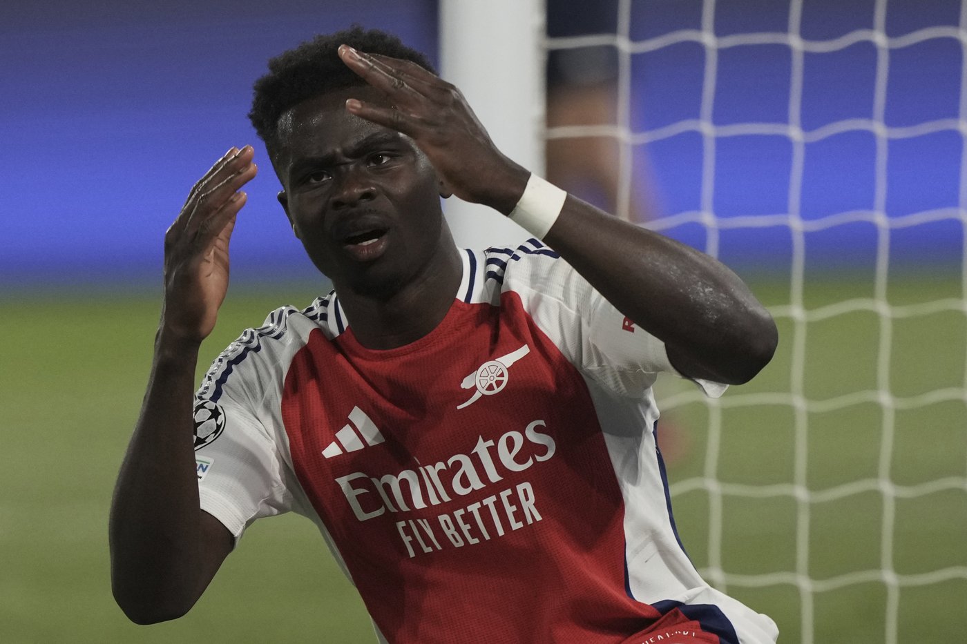 Bukayo Saka misses a sitter against PSG and Arsenal misses out again | iNFOnews.ca