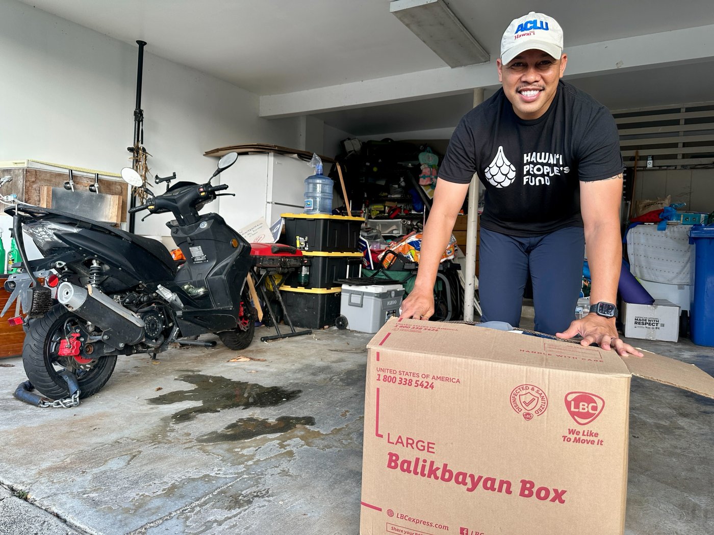 The balikbayan box: The way Filipino Americans have sent love all the way back home | iNFOnews.ca
