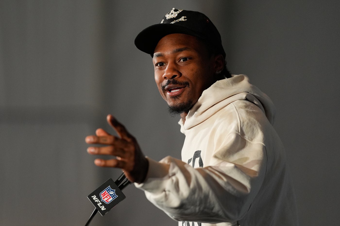 Patriots' Stefon Diggs has helped fuel Super Bowl run with his fire on the field | iNFOnews.ca