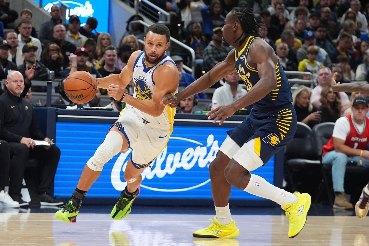 Pacers snap season-opening 5-game losing streak with a 114-109 win over the Warriors | iNFOnews.ca