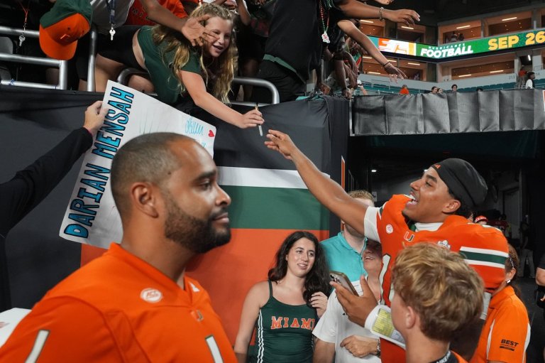No. 5 Miami is showing off its depth on offense after 2 blowout wins to open the season | iNFOnews.ca
