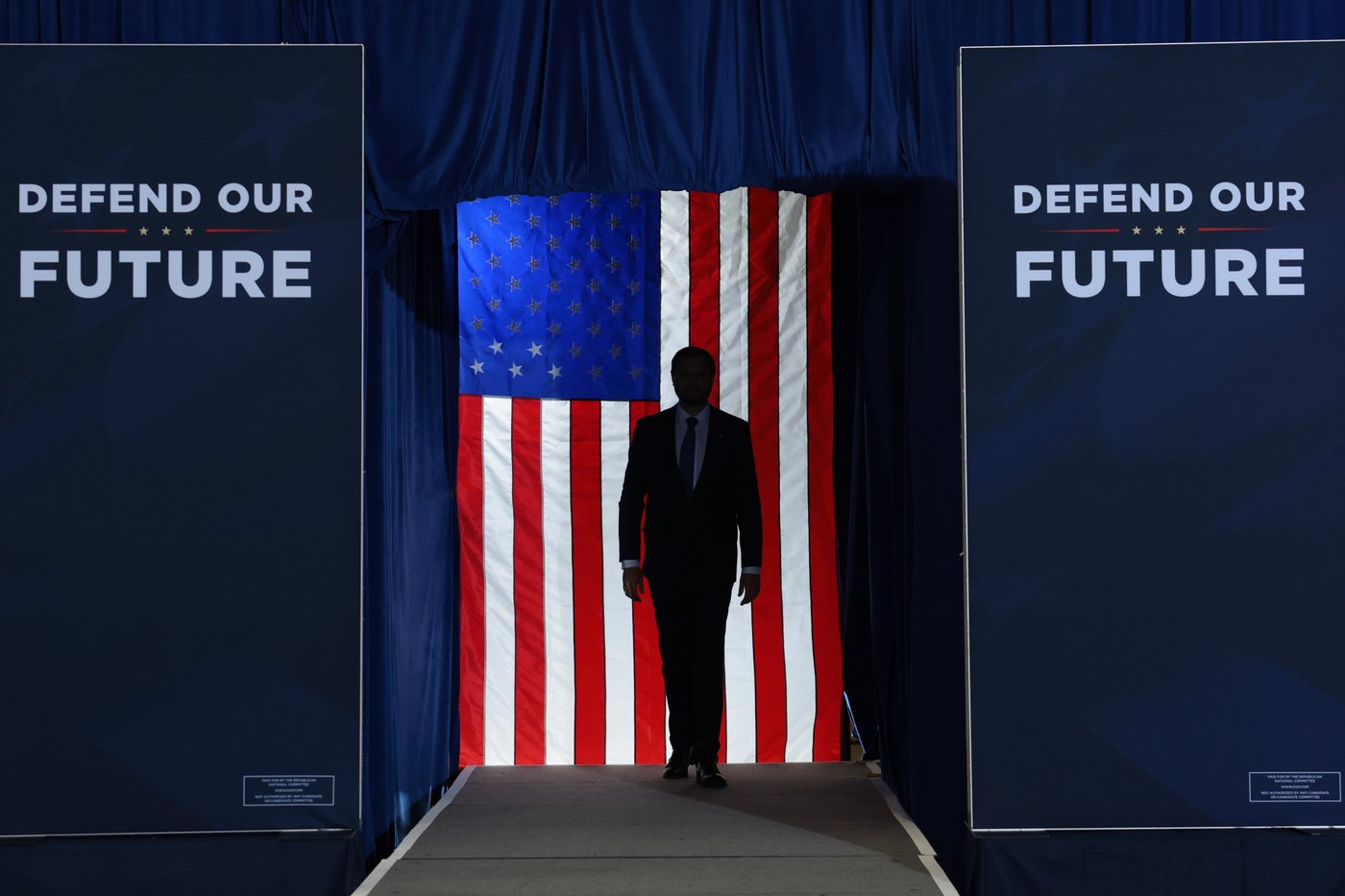 Vance blasts Democrats as 'lunatics' in Iowa rally push for GOP candidates | iNFOnews.ca