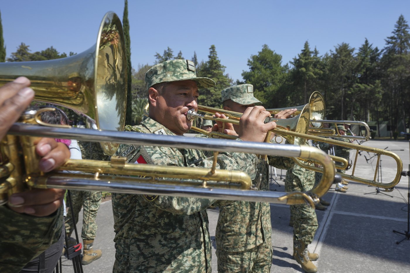 Meet the Mexican soldier trying to revamp a musical genre accused of glorifying cartels | iNFOnews.ca