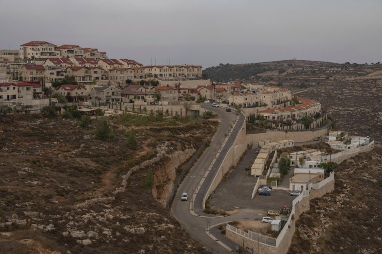 Israeli companies misled Canadians about West Bank real estate, complaint alleges | iNFOnews.ca