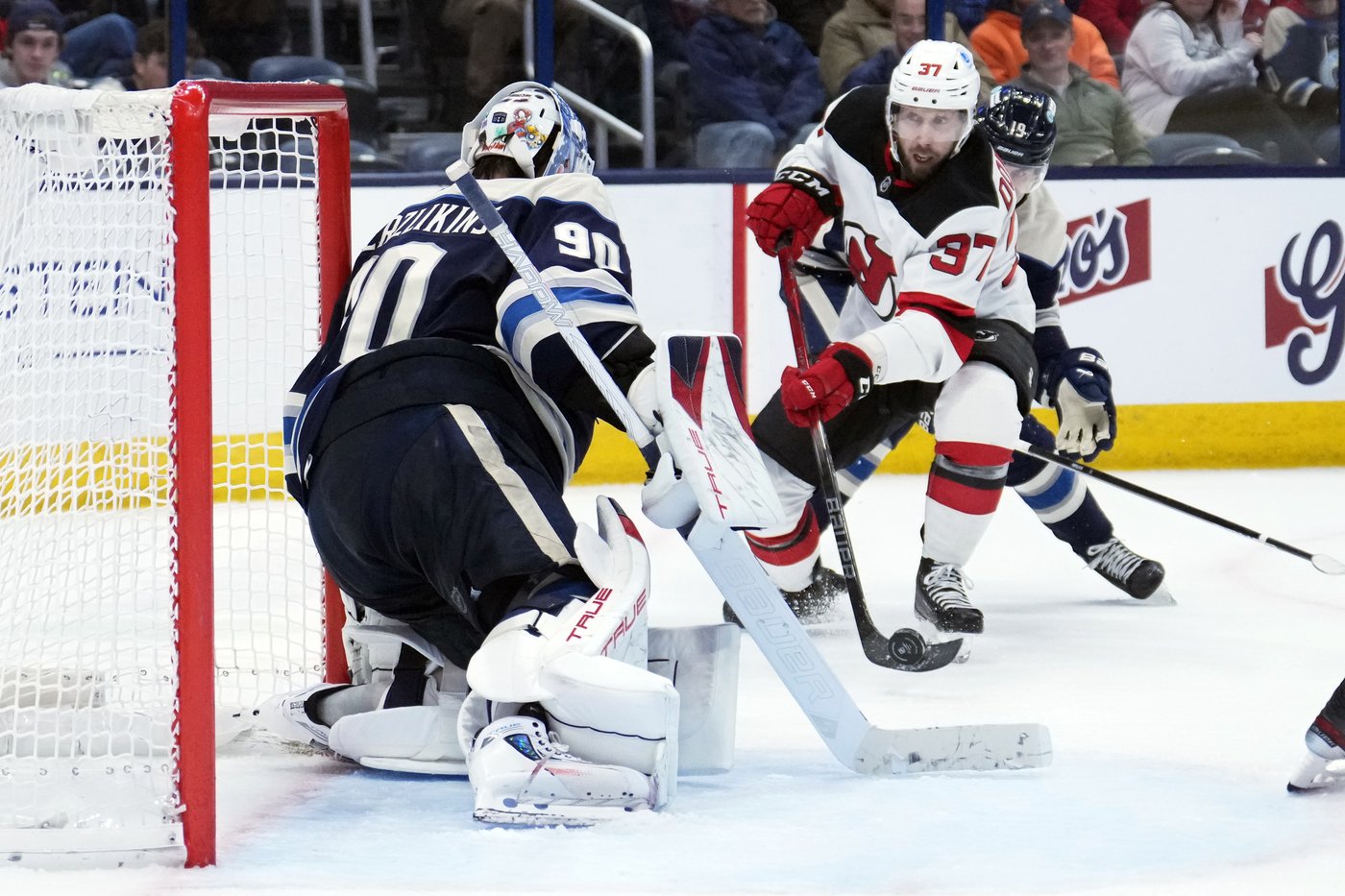 Monahan's 2 goals, Merzlikins' 40 saves help Blue Jackets stop skid, beat Devils 4-2 | iNFOnews.ca Monahan's 2 goals, Merzlikins' 40 saves help Blue Jackets stop skid, beat Devils 4-2 | iNFOnews.ca