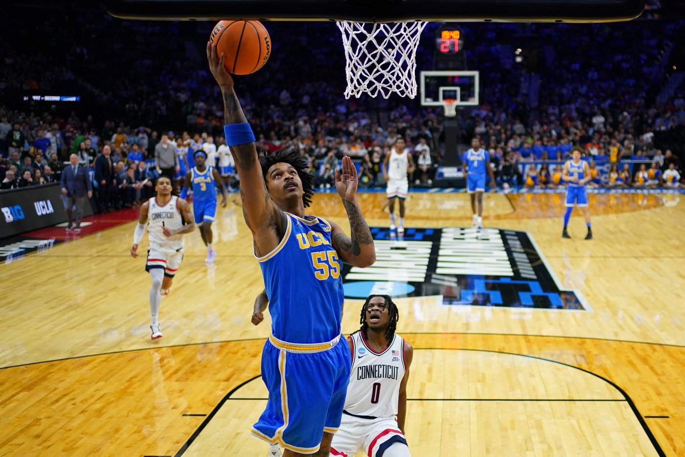 Karaban scores 27 points and sends UConn back to the Sweet 16 with 73-57 win over UCLA | iNFOnews.ca