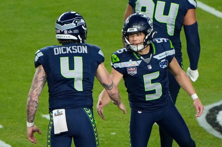 Kicker, punter come up big for Seahawks in a Super Bowl devoid of early touchdowns | iNFOnews.ca