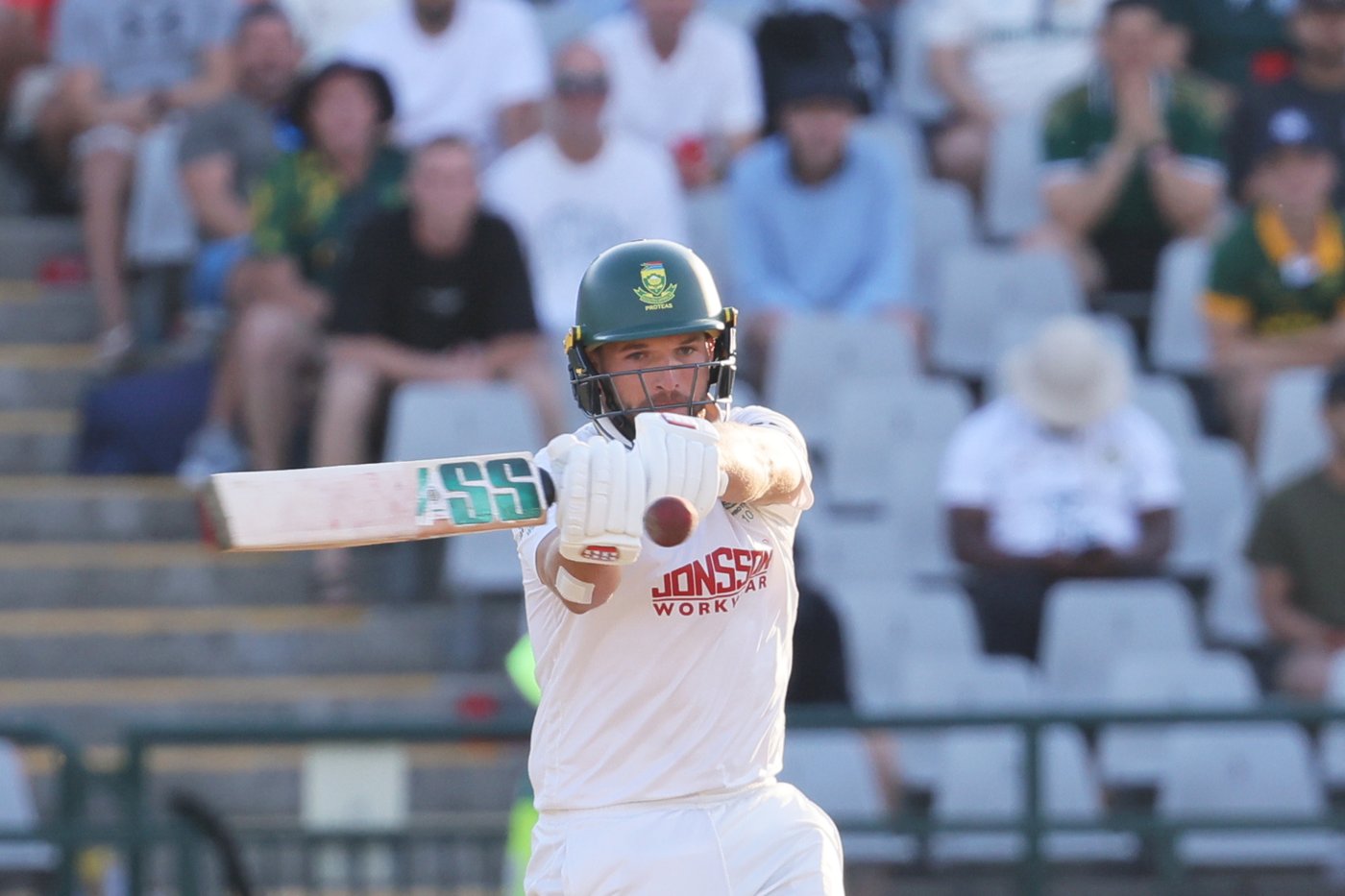 Rickelton and Mulder centuries lead South Africa fightback and set Australia 288 chase | iNFOnews.ca