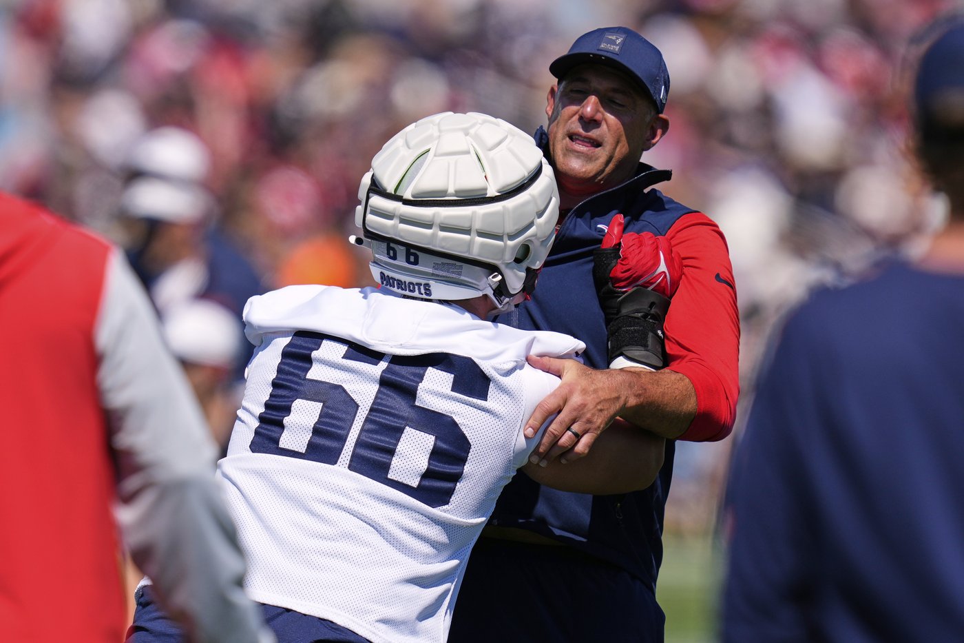 Pats hope new-look offensive line provides protection for QB Drake Maye | iNFOnews.ca