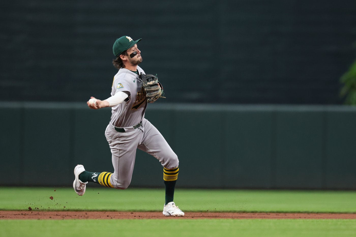 Nick Kurtz’s 2-run triple highlights a 3-run fifth as the Athletics edge the Orioles 4-3 | iNFOnews.ca