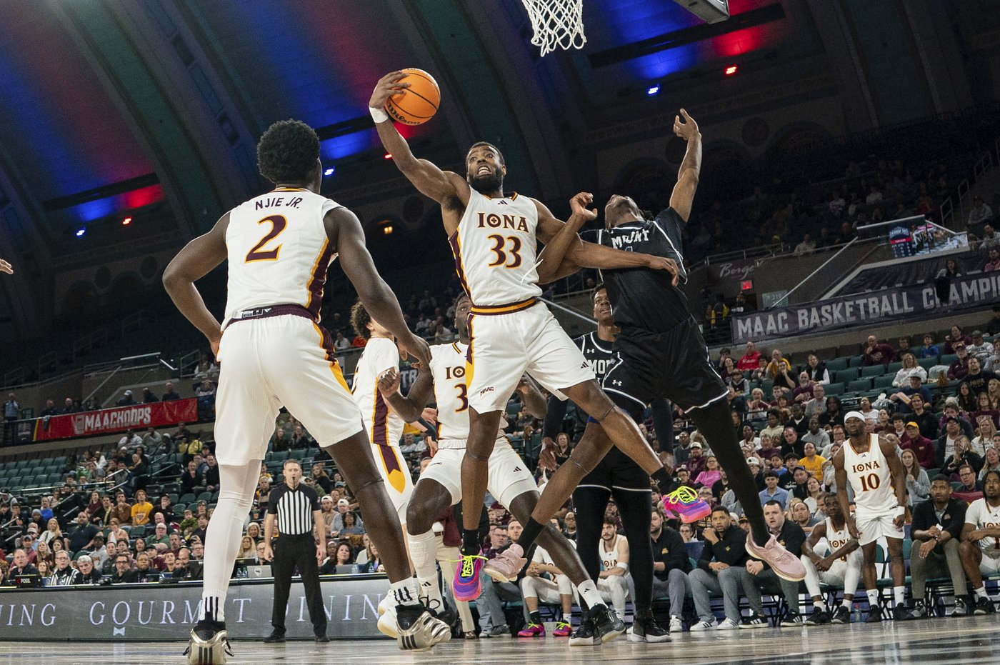 Pelicans assistant Dan Geriot named head coach at Iona following the firing of Tobin Anderson | iNFOnews.ca