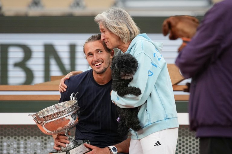 Pressure is off Zverev but Sinner will 'become an even stronger player' Italian tennis chief says | iNFOnews.ca