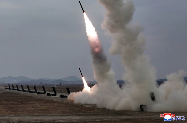 North Korean leader Kim observes test of rocket launch systems with his daughter | iNFOnews.ca
