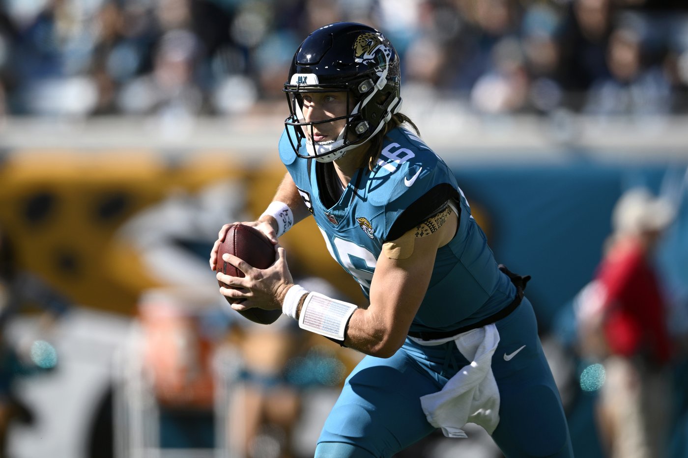 Jaguars QB Lawrence says 'we need to get some juice back in this place' with new coach | iNFOnews.ca
