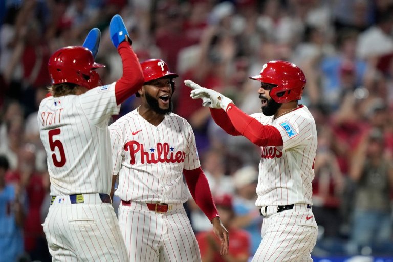 Derek Hill rallies Phillies with go-ahead grand slam in 7th in 6-3 win over Nationals | iNFOnews.ca