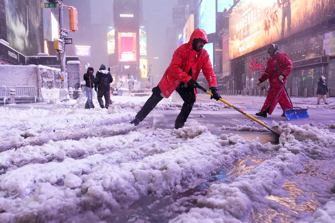 The top photos of the day by AP's photojournalists | iNFOnews.ca
