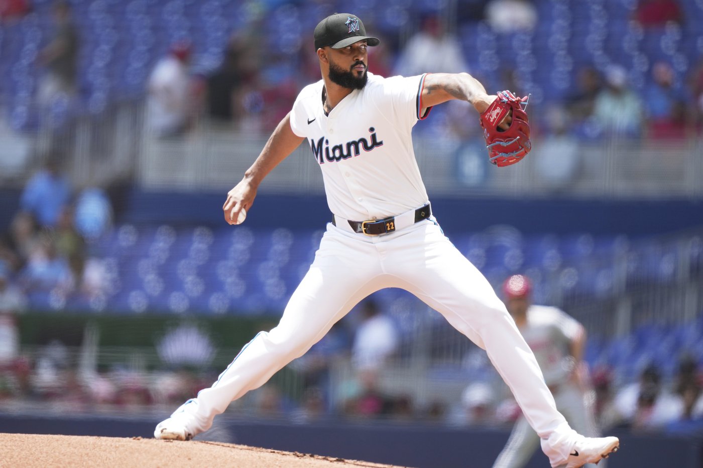 Wynns is a triple shy of the cycle, Singer strikes out 8 as Reds beat Marlins 5-2 | iNFOnews.ca Wynns is a triple shy of the cycle, Singer strikes out 8 as Reds beat Marlins 5-2 | iNFOnews.ca