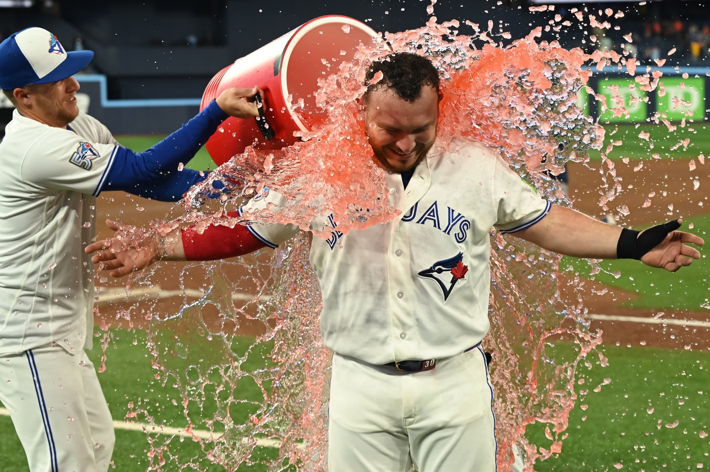 Straw, Kirk come up clutch as Blue Jays top Astros 4-2 for fifth win in six games | iNFOnews.ca