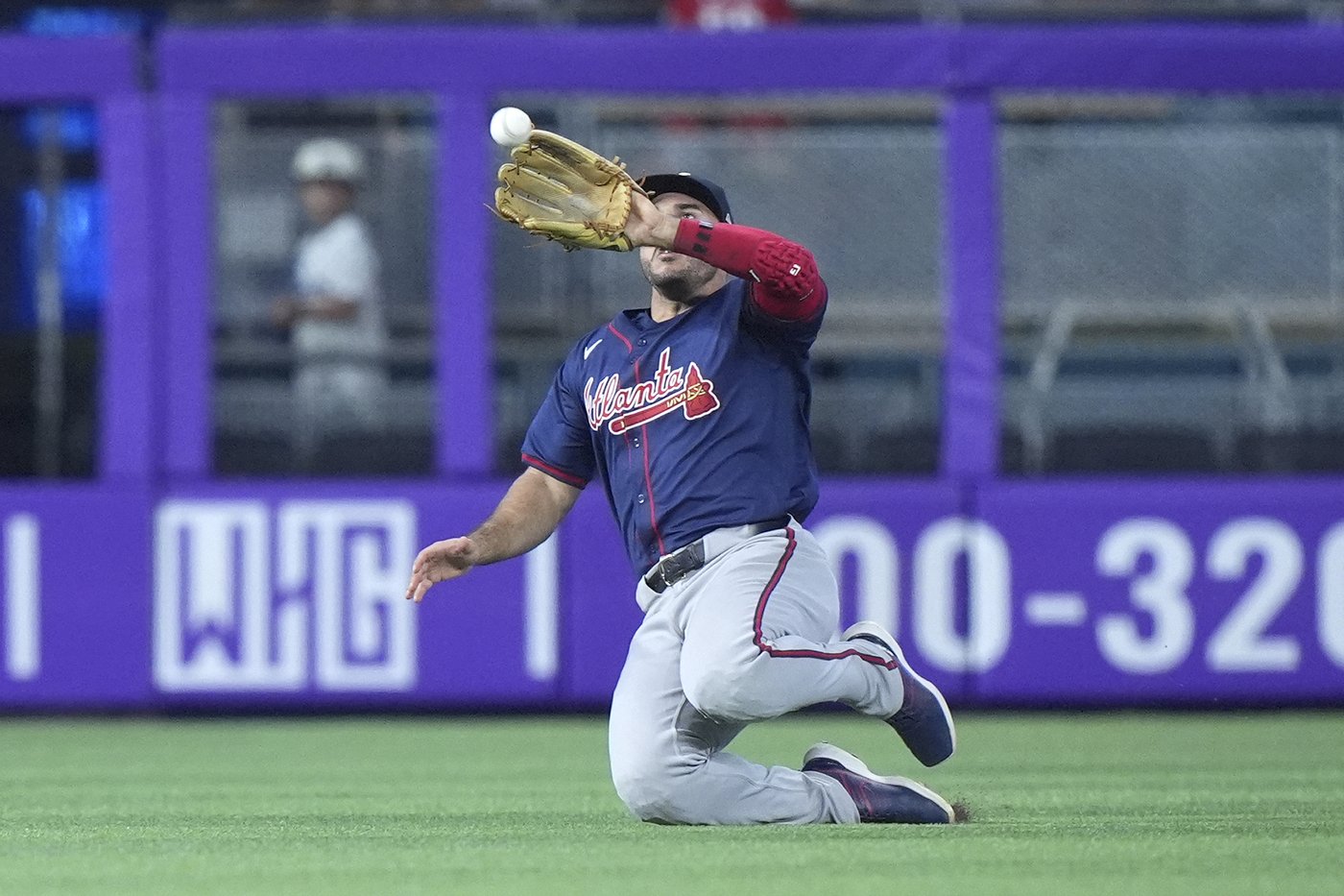 Albies, Urshela homer as Braves edge Marlins 5-4 | iNFOnews.ca Albies, Urshela homer as Braves edge Marlins 5-4 | iNFOnews.ca