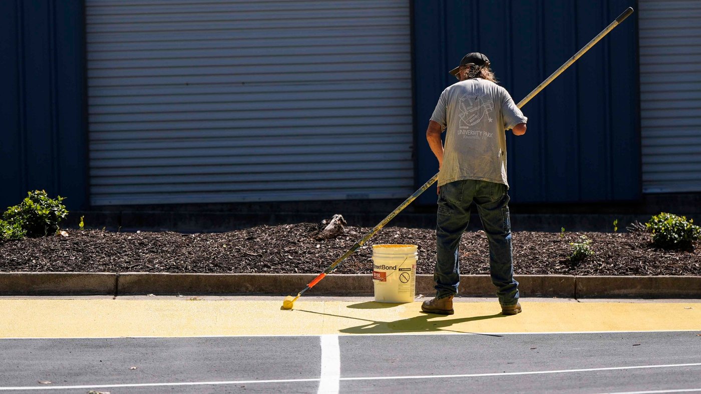 Parking lots get hot and are bad for storm runoff. These groups are testing other options | iNhome