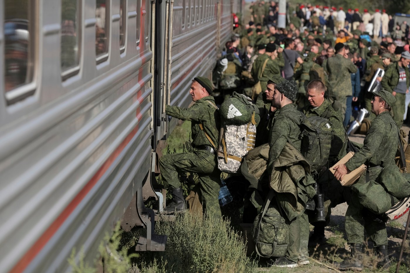 Russia offers cash bonuses, frees prisoners and lures foreigners to replenish its troops in Ukraine | iNFOnews.ca Russia offers cash bonuses, frees prisoners and lures foreigners to replenish its troops in Ukraine | iNFOnews.ca