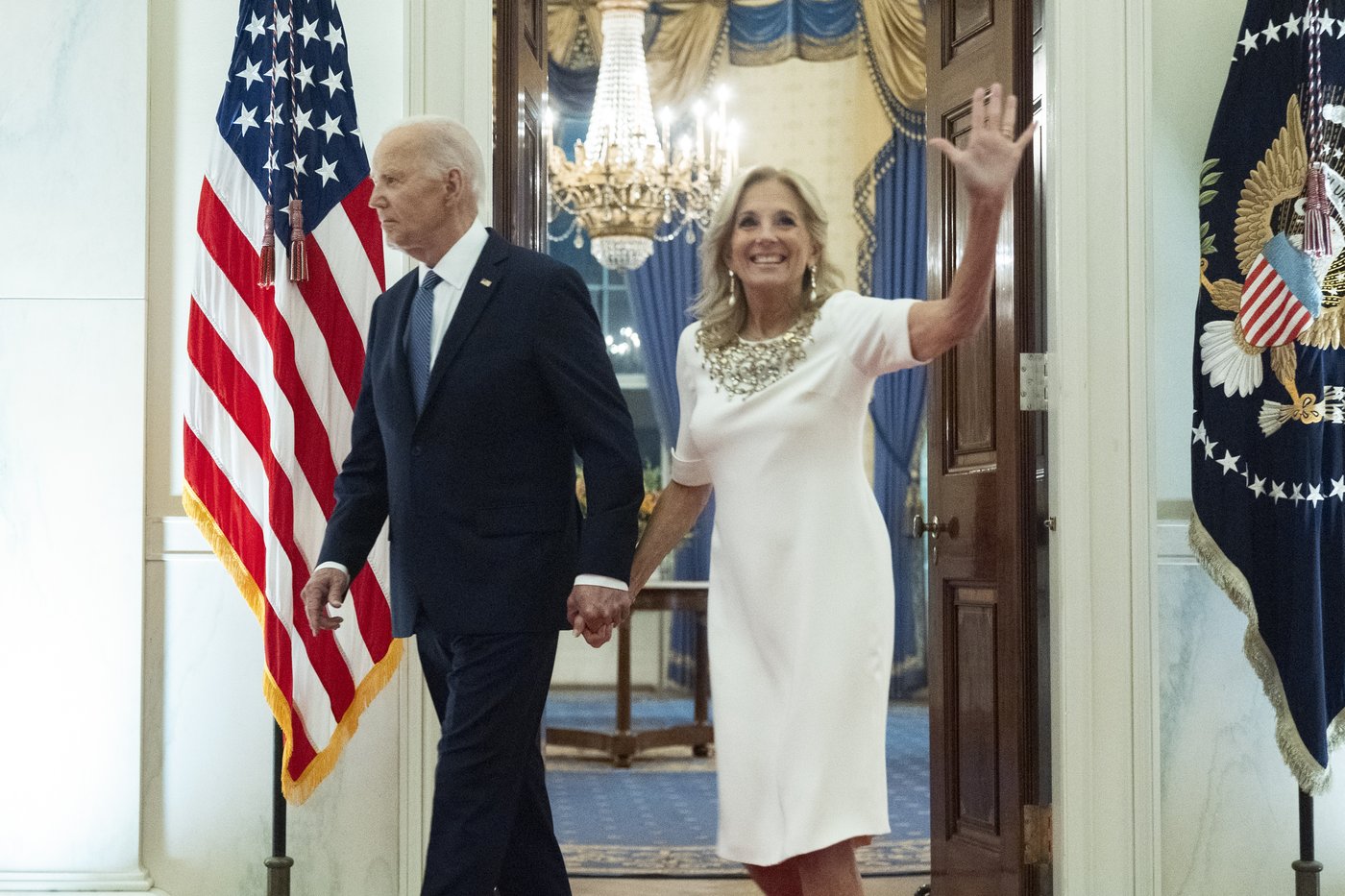 President Biden and first lady toast a reimagined White House tour that she's unveiling on Monday | iNFOnews.ca