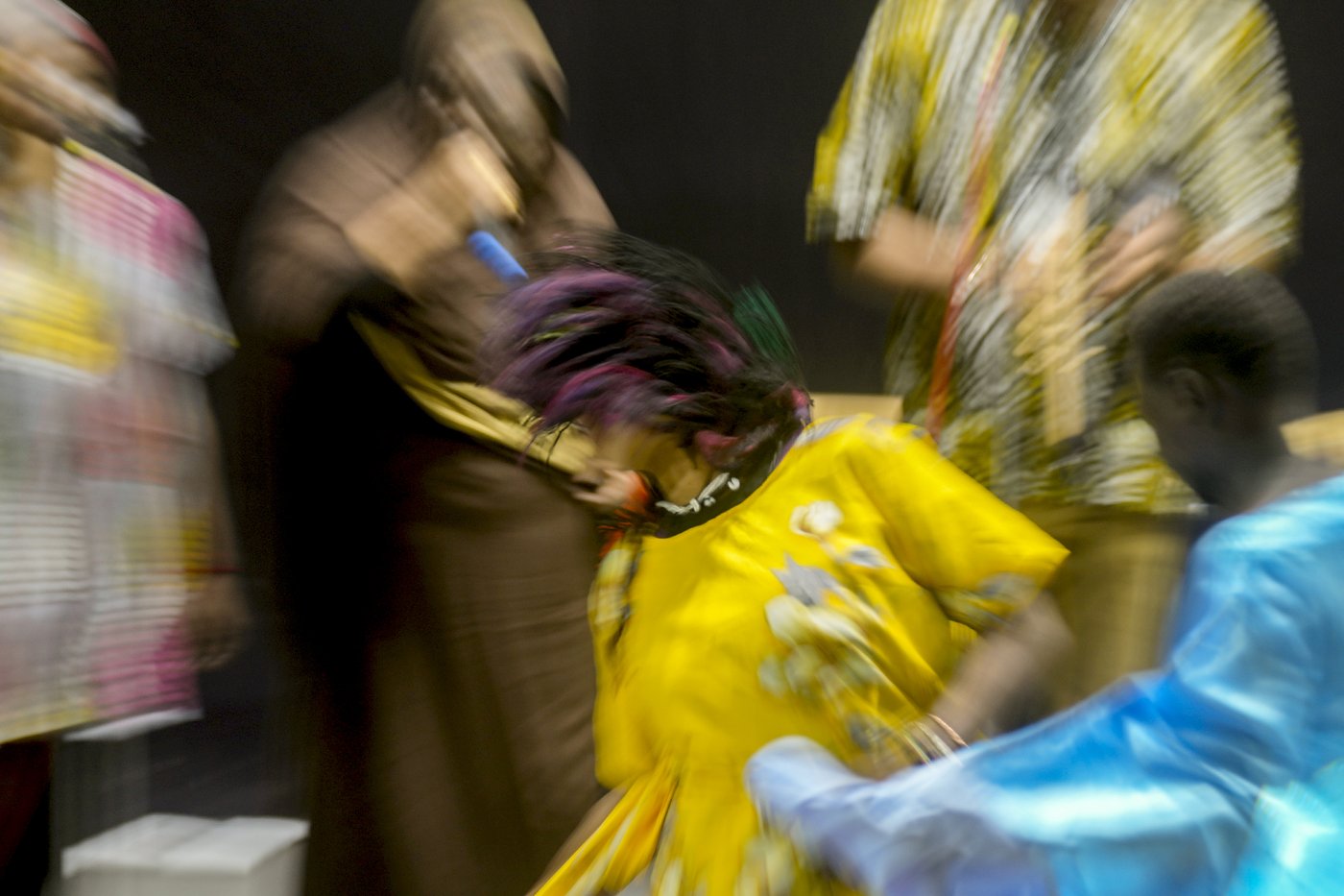 In music and dance, Sudanese performers transport refugee audiences back home | iNFOnews.ca