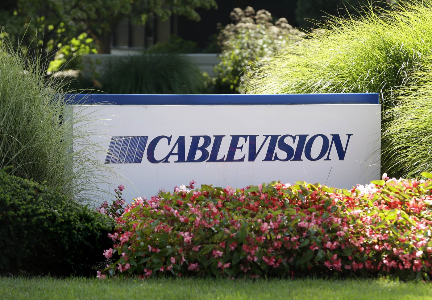 Charles Dolan, HBO and Cablevision founder, dies at 98 | iNFOnews.ca Charles Dolan, HBO and Cablevision founder, dies at 98 | iNFOnews.ca