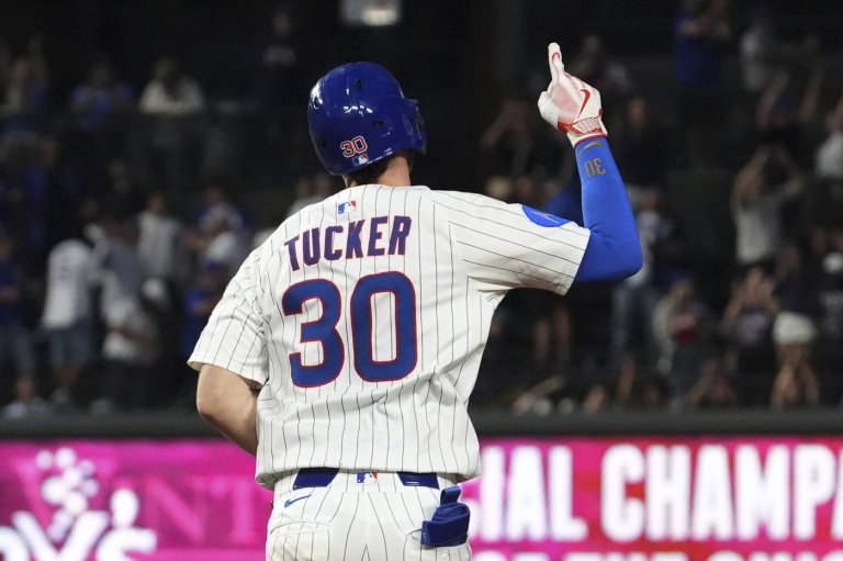 Kyle Tucker getting outside treatment on strained calf with Cubs looking ahead to playoffs | iNFOnews.ca