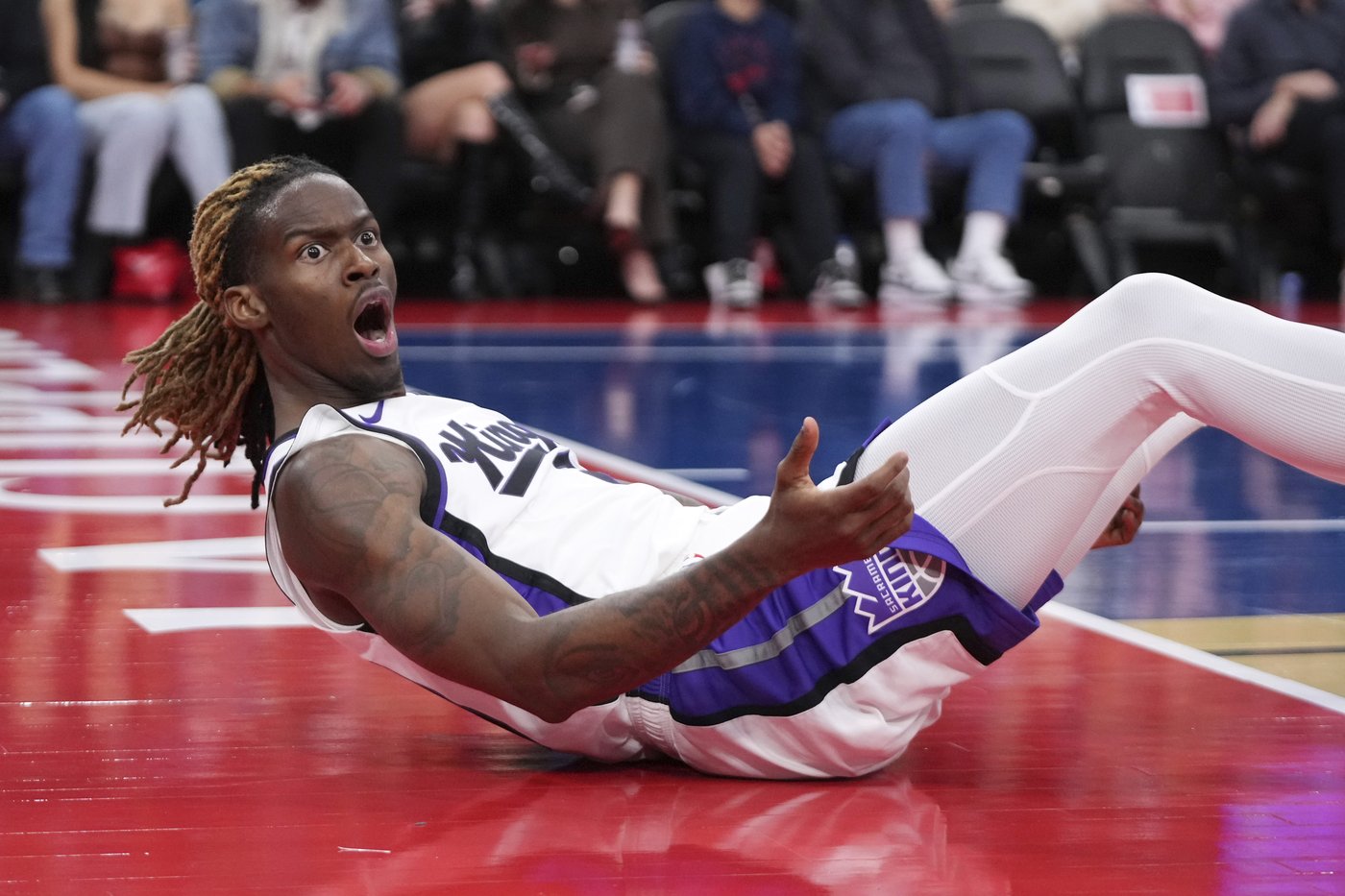 Clippers extend home winning streak to seven, knock off Kings 104-88 in NBA Cup | iNFOnews.ca