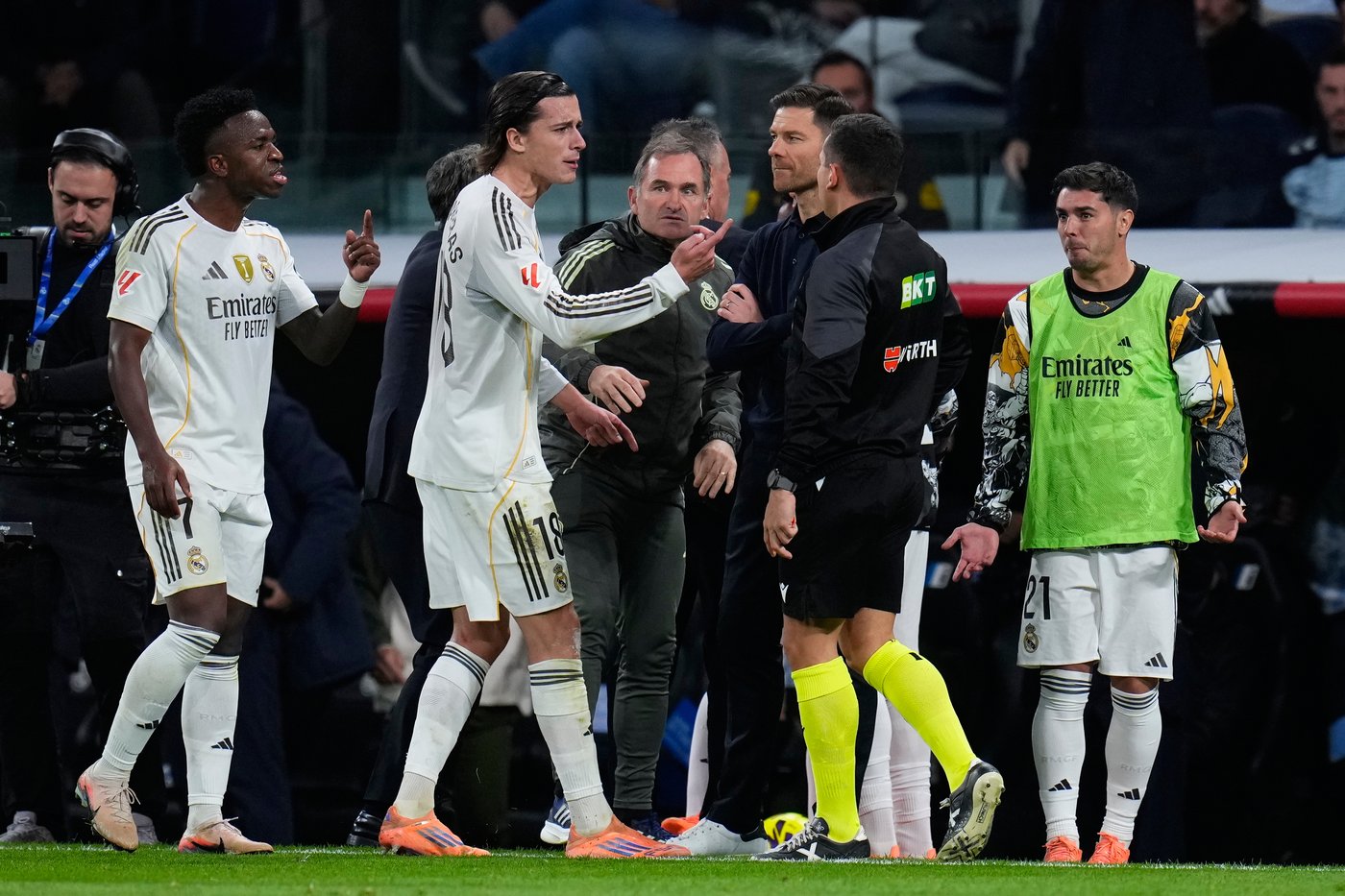 Real Madrid trio suspended 2 matches for behavior toward referees in league match | iNFOnews.ca