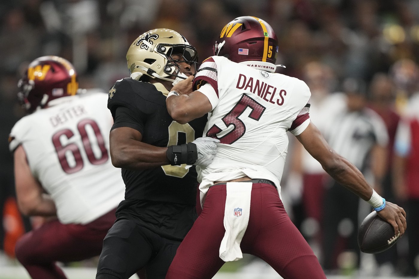 Jayden Daniels was sacked 8 times, and the Commanders rookie QB shoulders some of the blame | iNFOnews.ca Jayden Daniels was sacked 8 times, and the Commanders rookie QB shoulders some of the blame | iNFOnews.ca