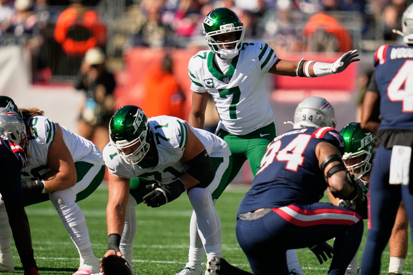 Drake Maye's 3 TD passes help Patriots stave off late push by Jets in 26-19 win | iNFOnews.ca Drake Maye's 3 TD passes help Patriots stave off late push by Jets in 26-19 win | iNFOnews.ca