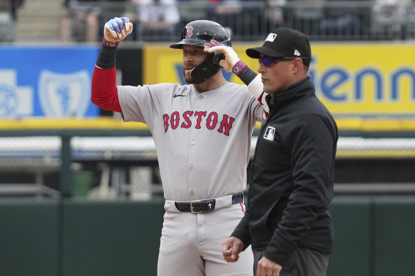 Crochet strikes out 11 against his former team as the Red Sox beat the White Sox 3-1 | iNFOnews.ca