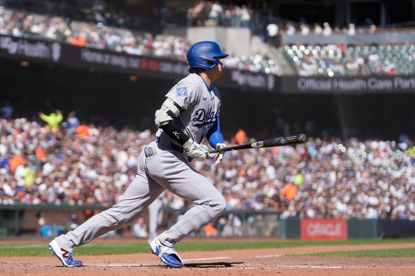 Kiké Hernández hits tiebreaking home run leading off 9th to lift Dodgers over Giants 4-3 | iNFOnews.ca Kiké Hernández hits tiebreaking home run leading off 9th to lift Dodgers over Giants 4-3 | iNFOnews.ca