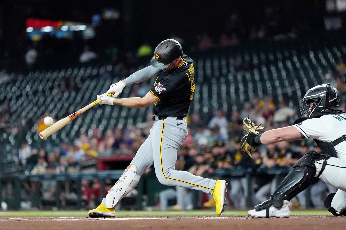 Lowe goes deep again, Keller solid as Pirates take series with 4-2 victory over Diamondbacks | iNFOnews.ca