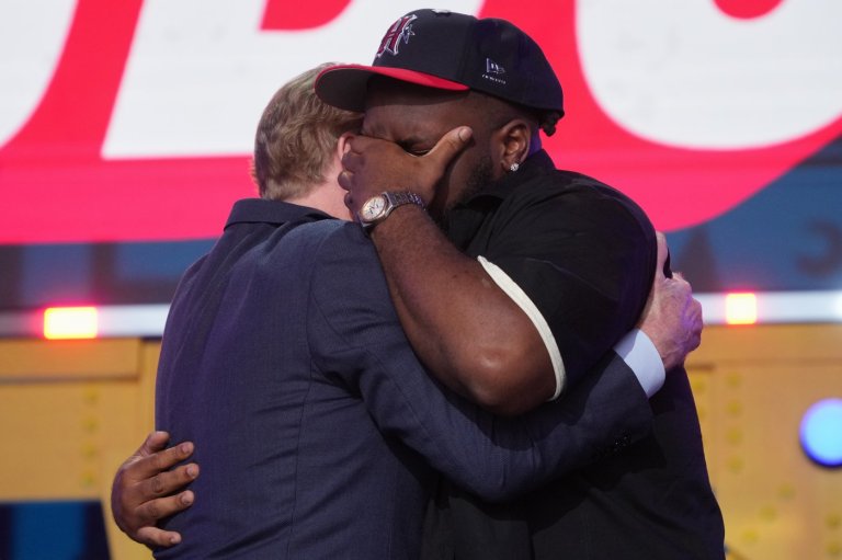 Kayden McDonald's long wait in the NFL draft green room ends with tears and a new job in Houston | iNFOnews.ca