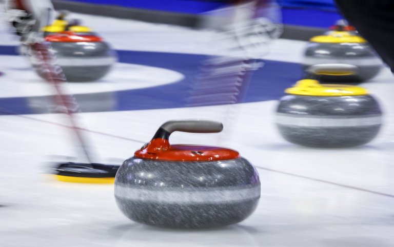 Kayla MacMillan's team stays unbeaten at Olympic curling pre-trials | iNFOnews.ca